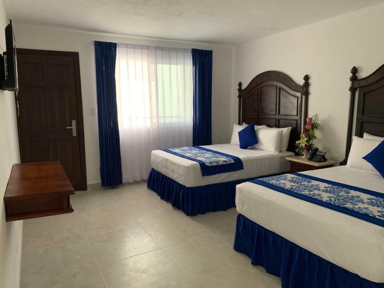 Hotel Catedral Valladolid  Buitenkant foto